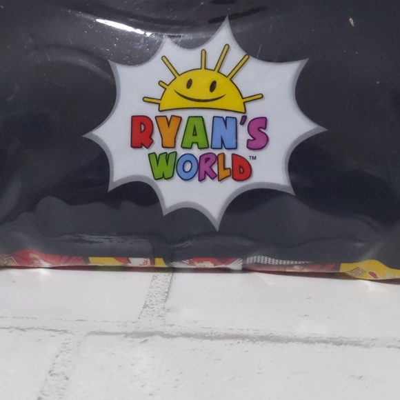 Ryan's World pencil case NWT - Picture 3 of 6